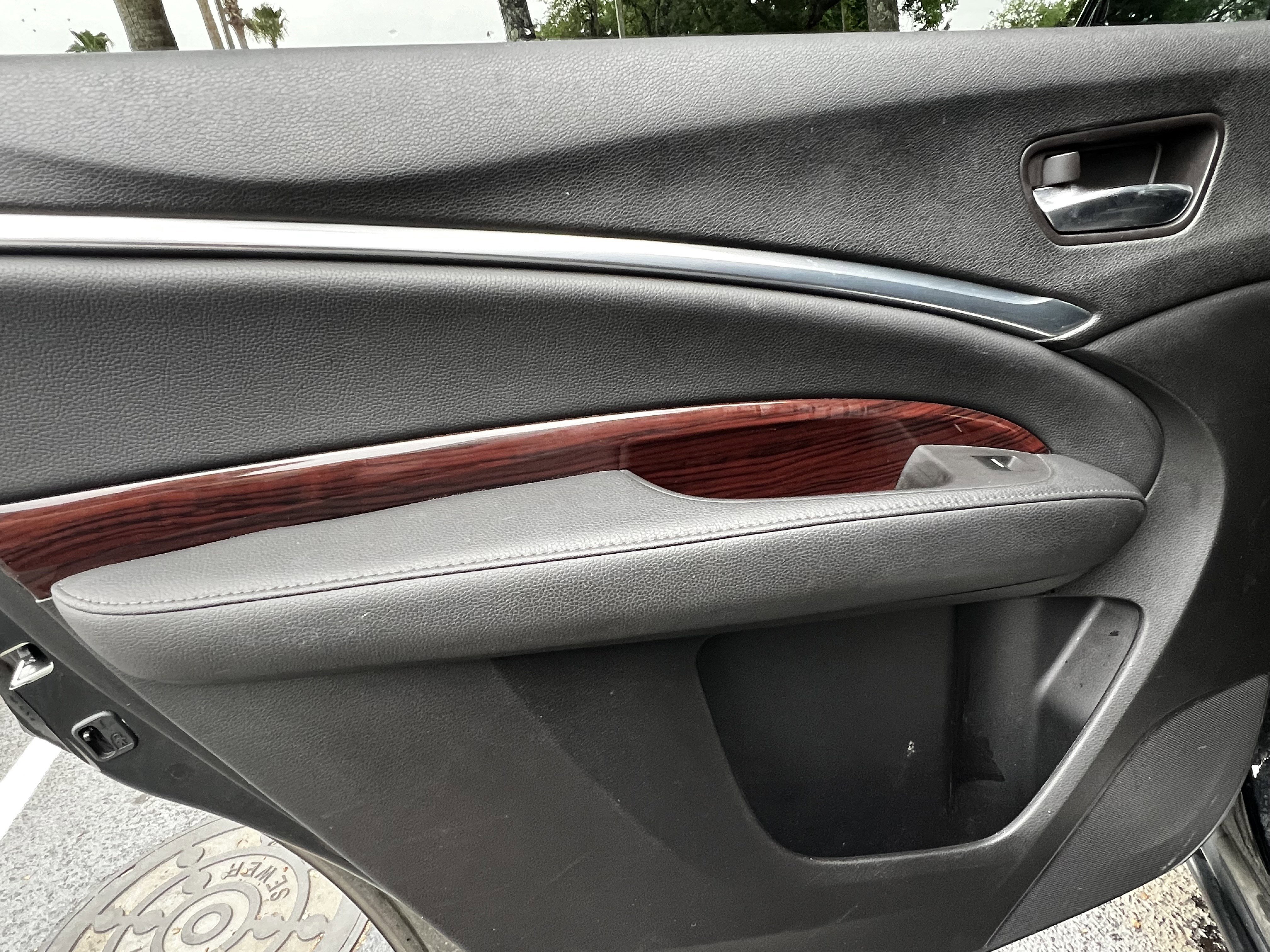 Used 2015 Acura MDX SH-AWD w/ Technology Package image 30