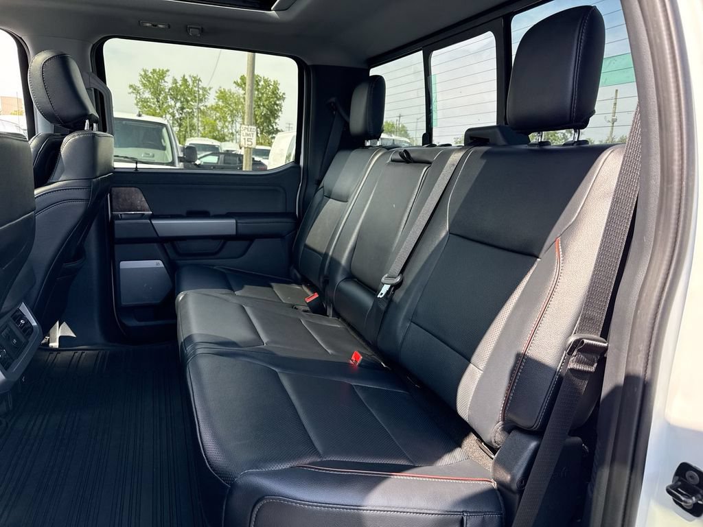 Used 2024 Ford F250 Lariat w/ Lariat Ultimate Package AWD/4WD image 23