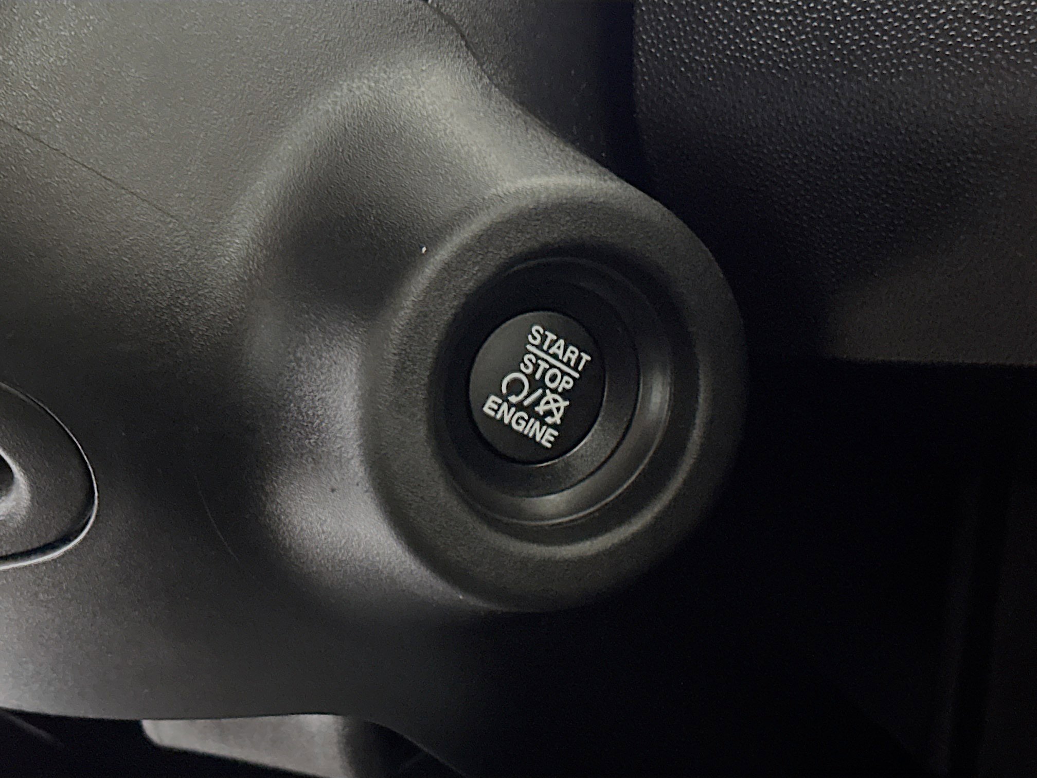 Used 2025 RAM ProMaster 2500 w/ Convenience Group image 20