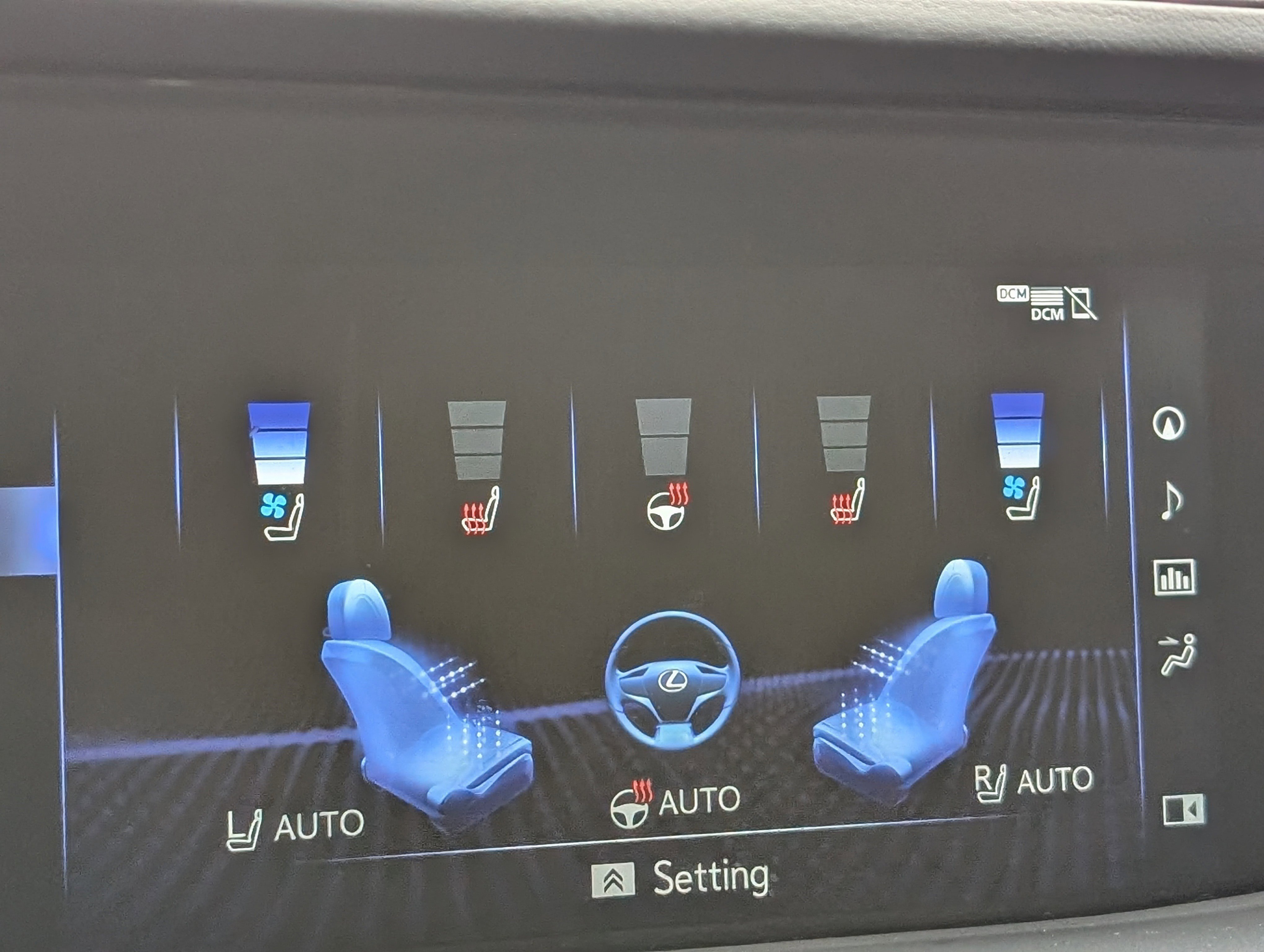 Used 2019 Lexus LS 500h LS 500h image 34