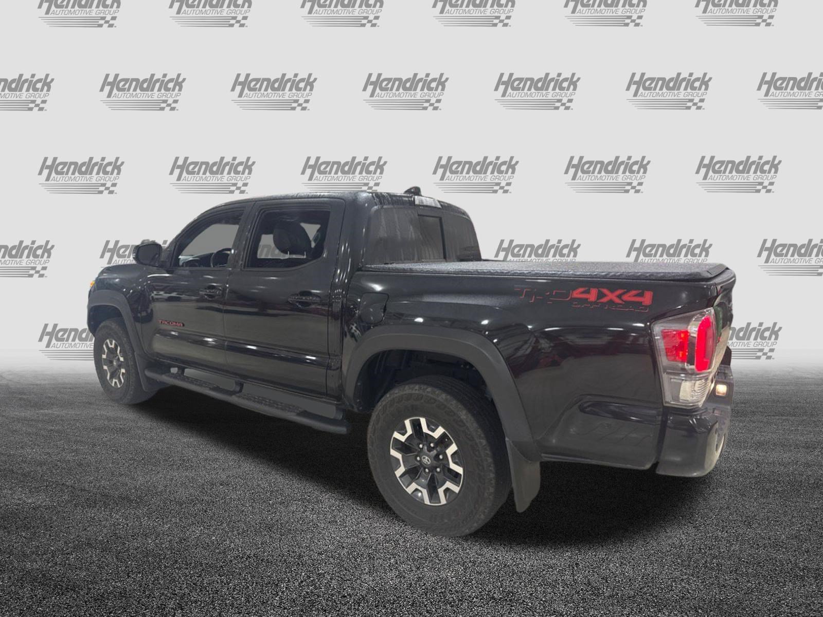 Certified 2022 Toyota Tacoma TRD Off-Road w/ Technology Package AWD/4WD image 43