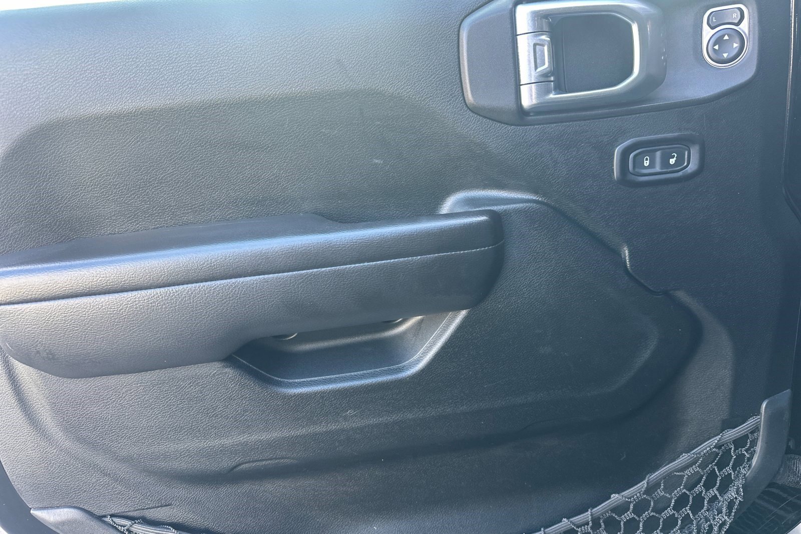 Used 2020 Jeep Wrangler Unlimited Rubicon image 12