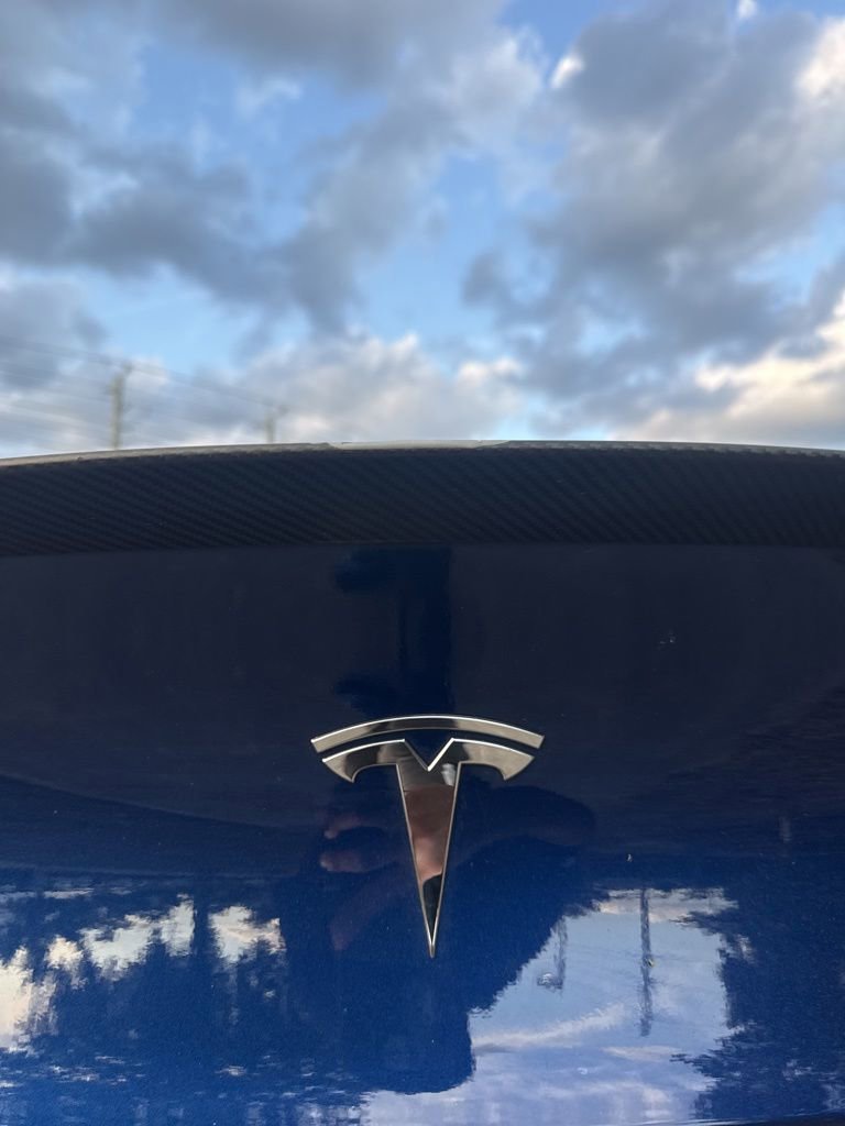 Used 2024 Tesla Model Y Performance AWD/4WD image 11