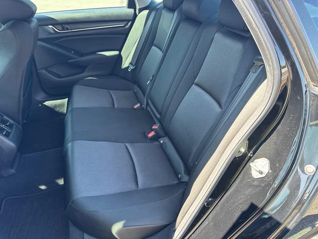 Used 2019 Honda Accord EX image 15