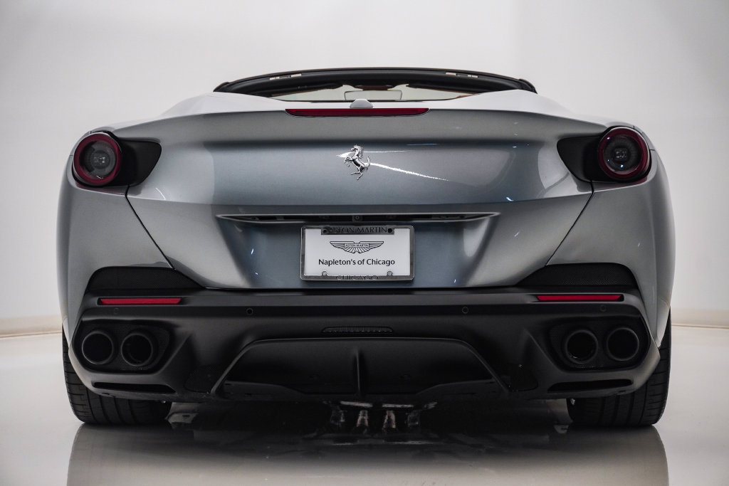 Used 2019 Ferrari Portofino RWD image 10