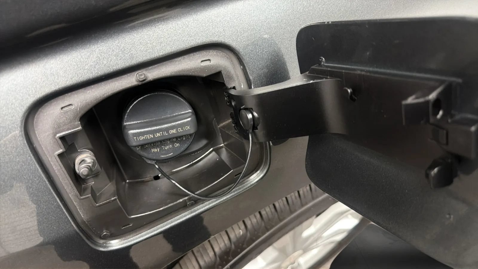 Used 2017 GMC Terrain SLE FWD image 28