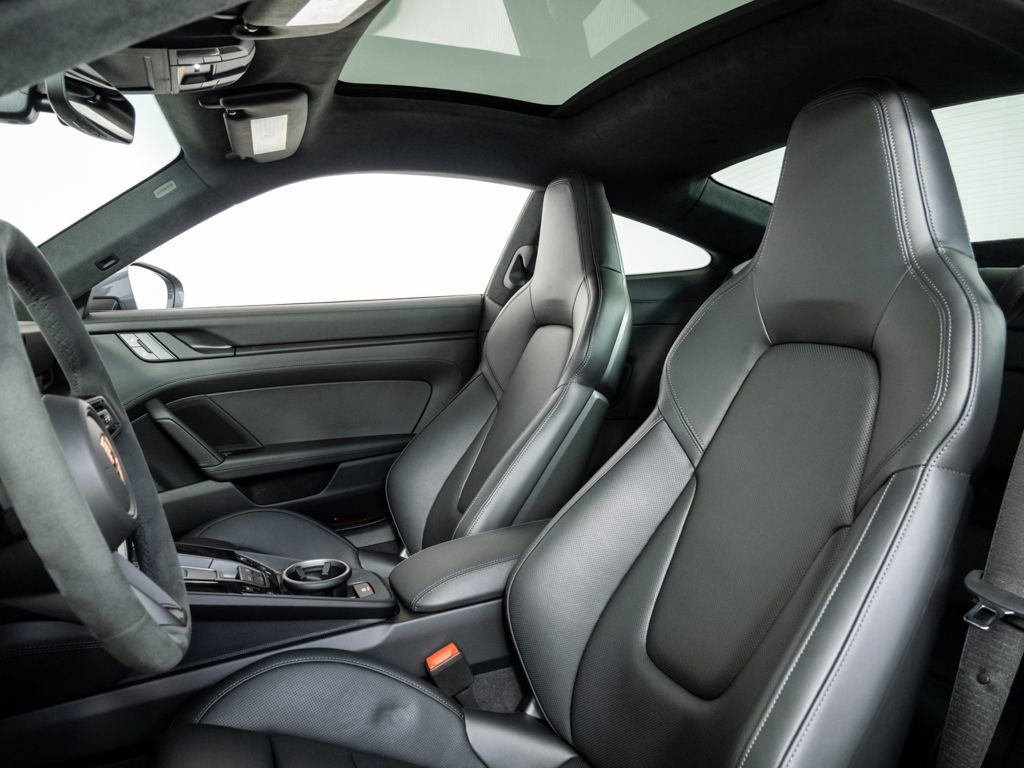Certified 2026 Porsche 911 Carrera GTS image 5