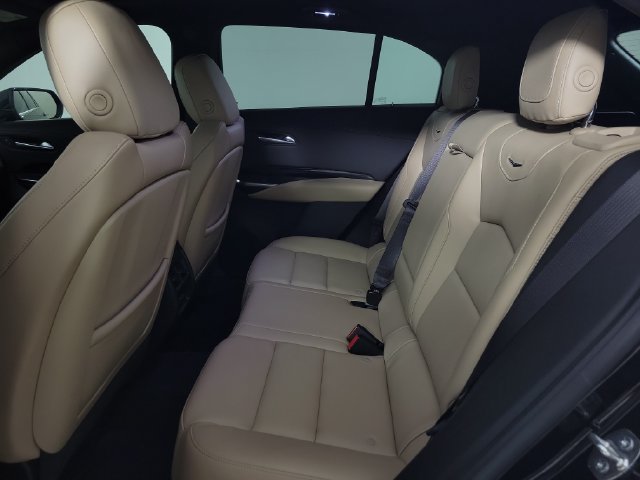 Used 2024 Cadillac XT4 Luxury w/ Cold Weather Package FWD image 14