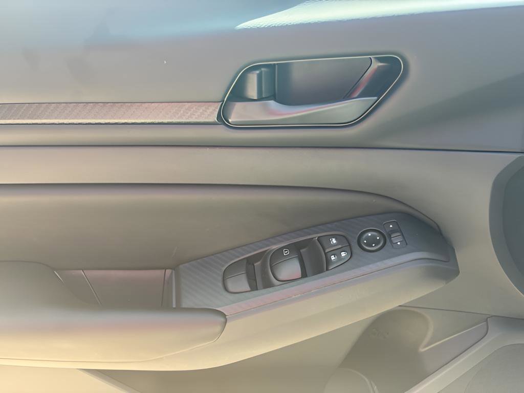 Used 2025 Nissan Altima 2.5 S image 20