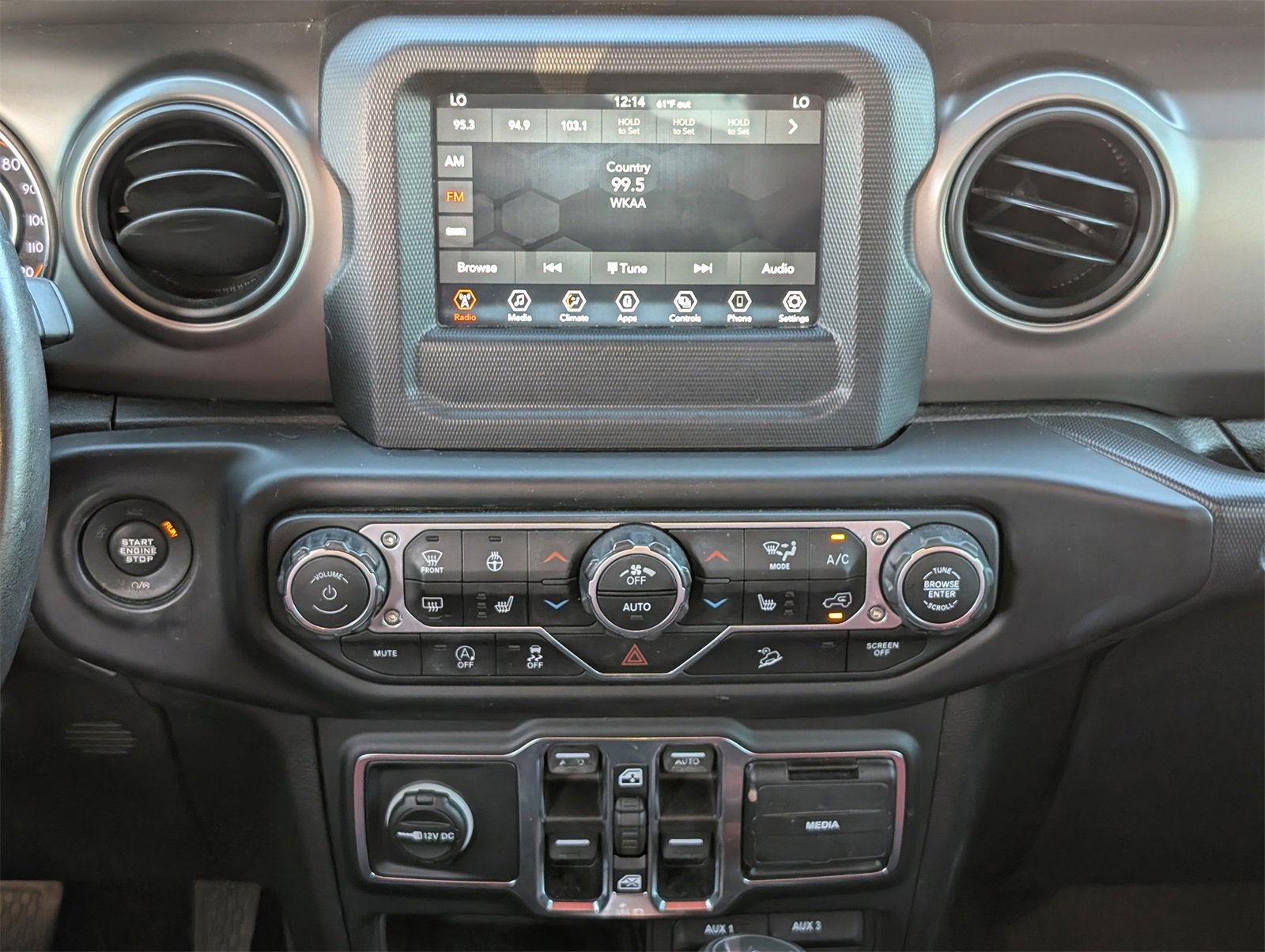 Used 2019 Jeep Wrangler Unlimited Sport S image 15