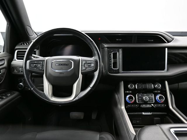 Used 2022 GMC Yukon XL Denali image 11