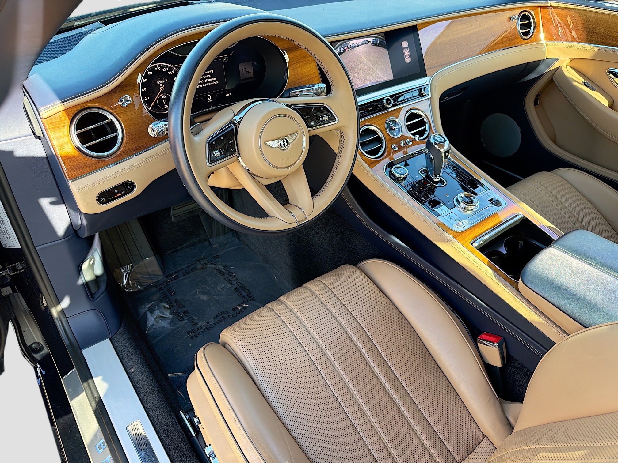 Used 2021 Bentley Continental GT image 25