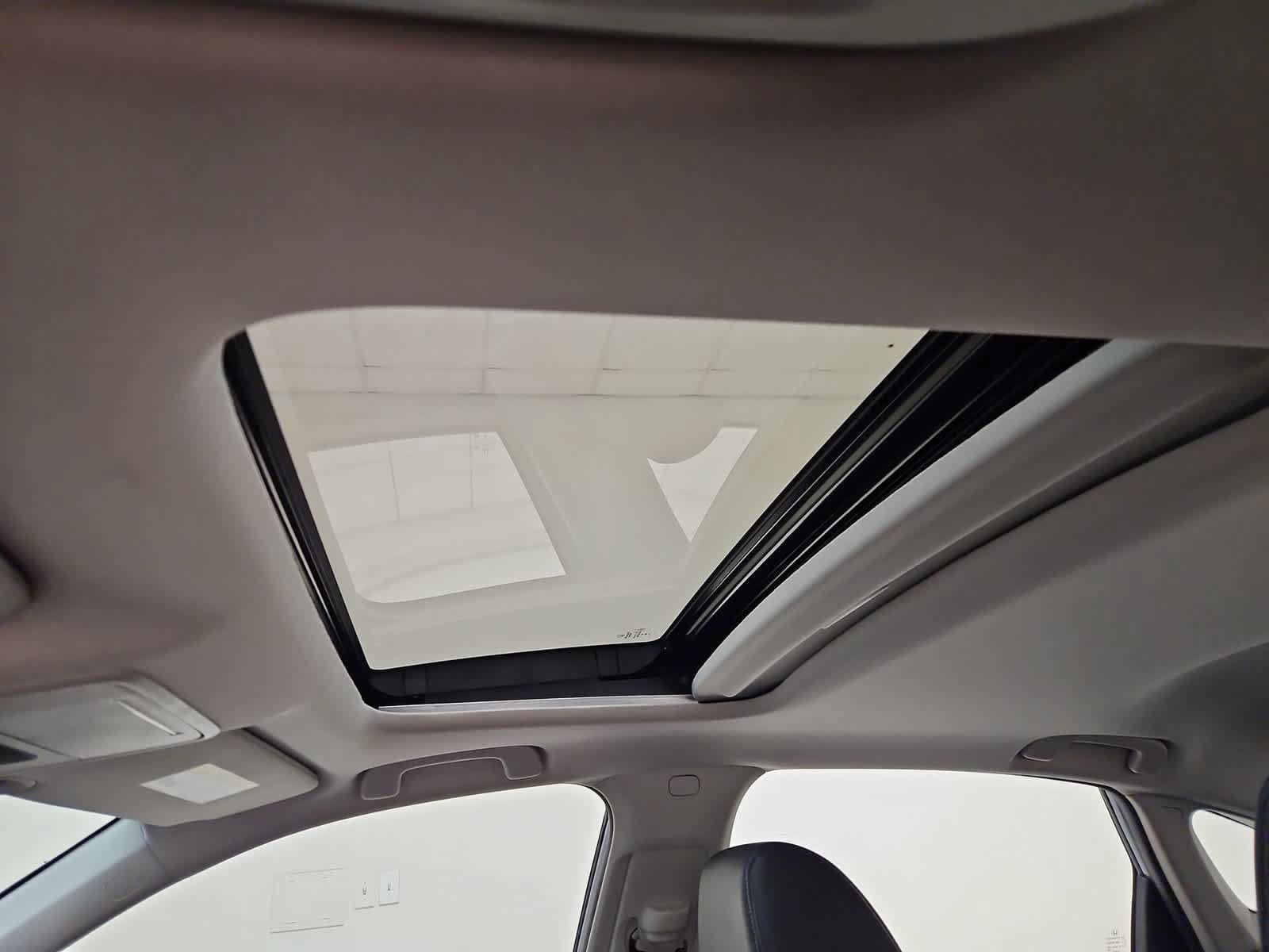 Certified 2024 Honda Civic Touring image 3