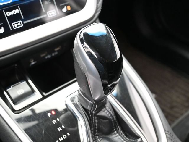 Used 2020 Subaru Outback Premium image 21