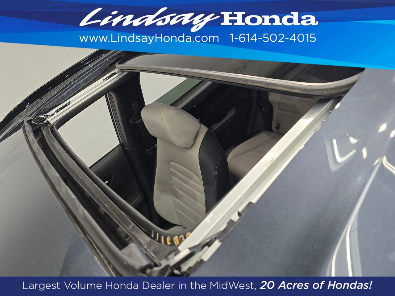 Used 2023 Honda CR-V Sport Touring image 29