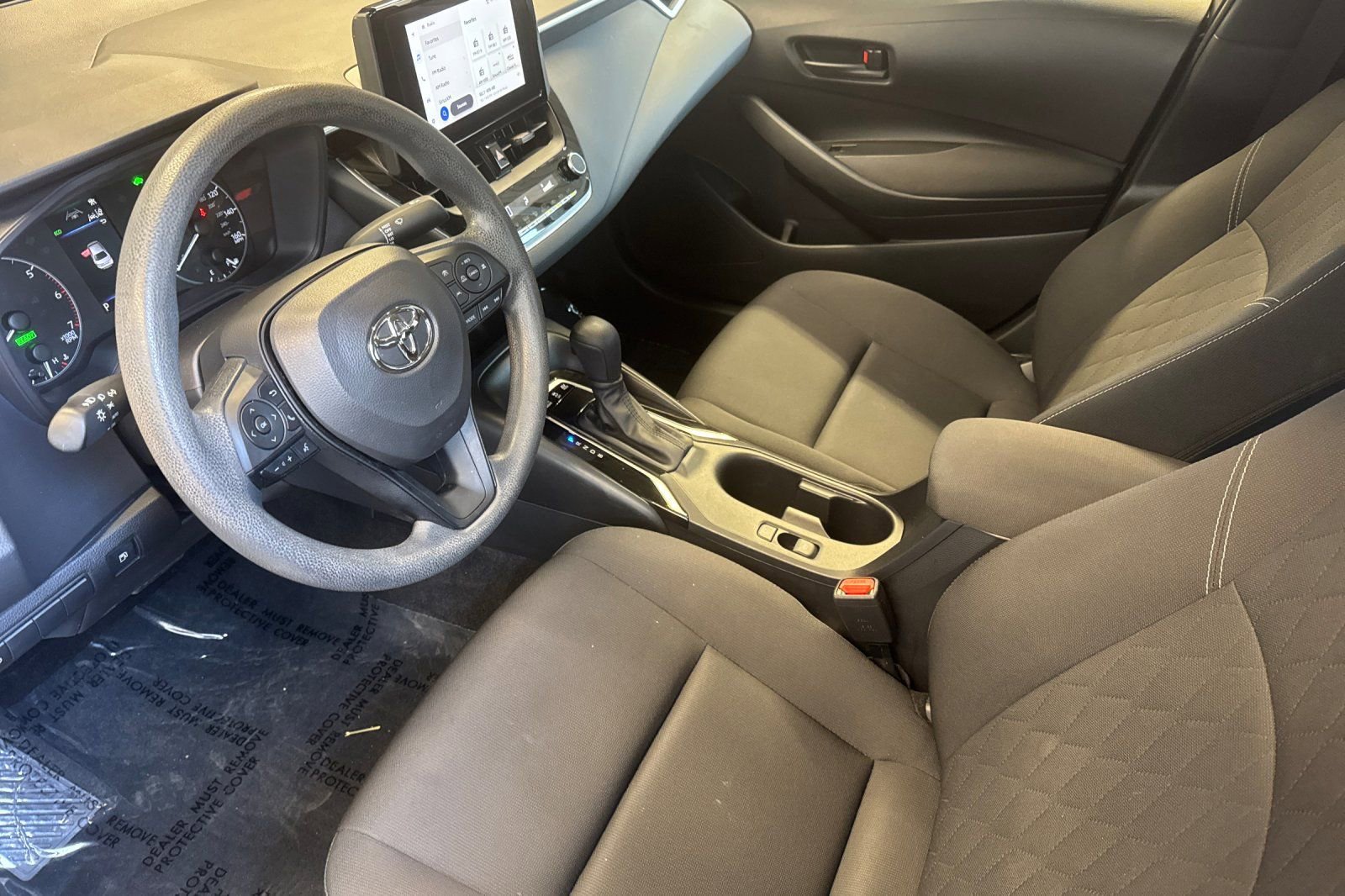 Used 2024 Toyota Corolla LE w/ LE Convenience Package FWD image 12