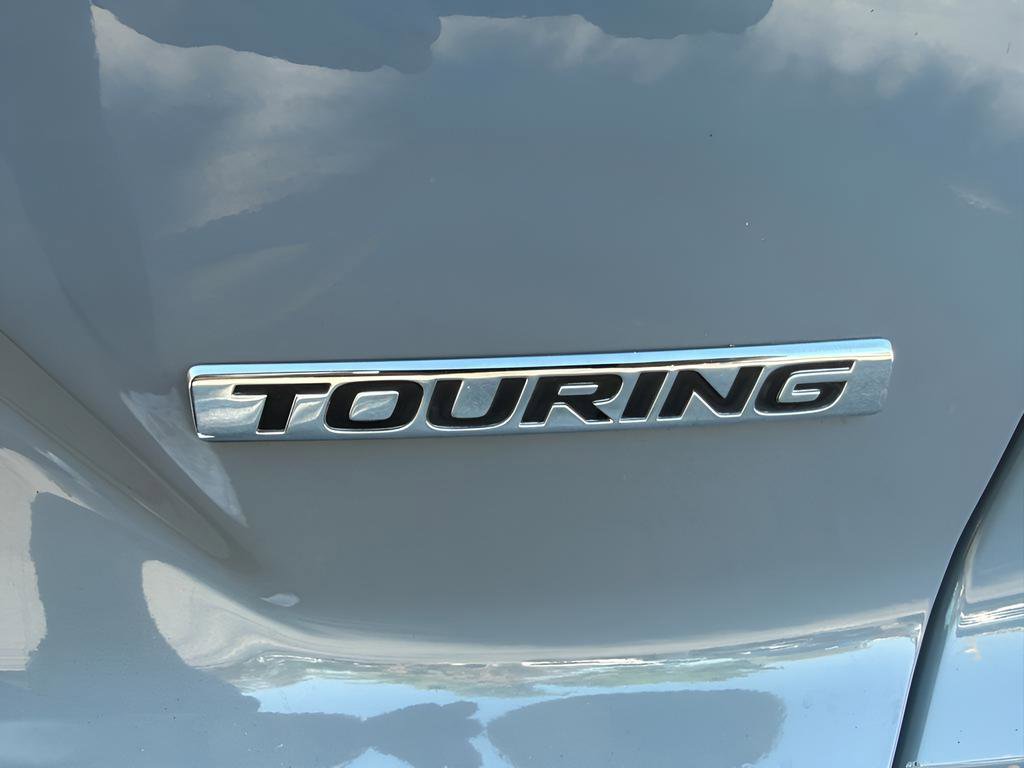 Used 2020 Honda CR-V Touring image 38