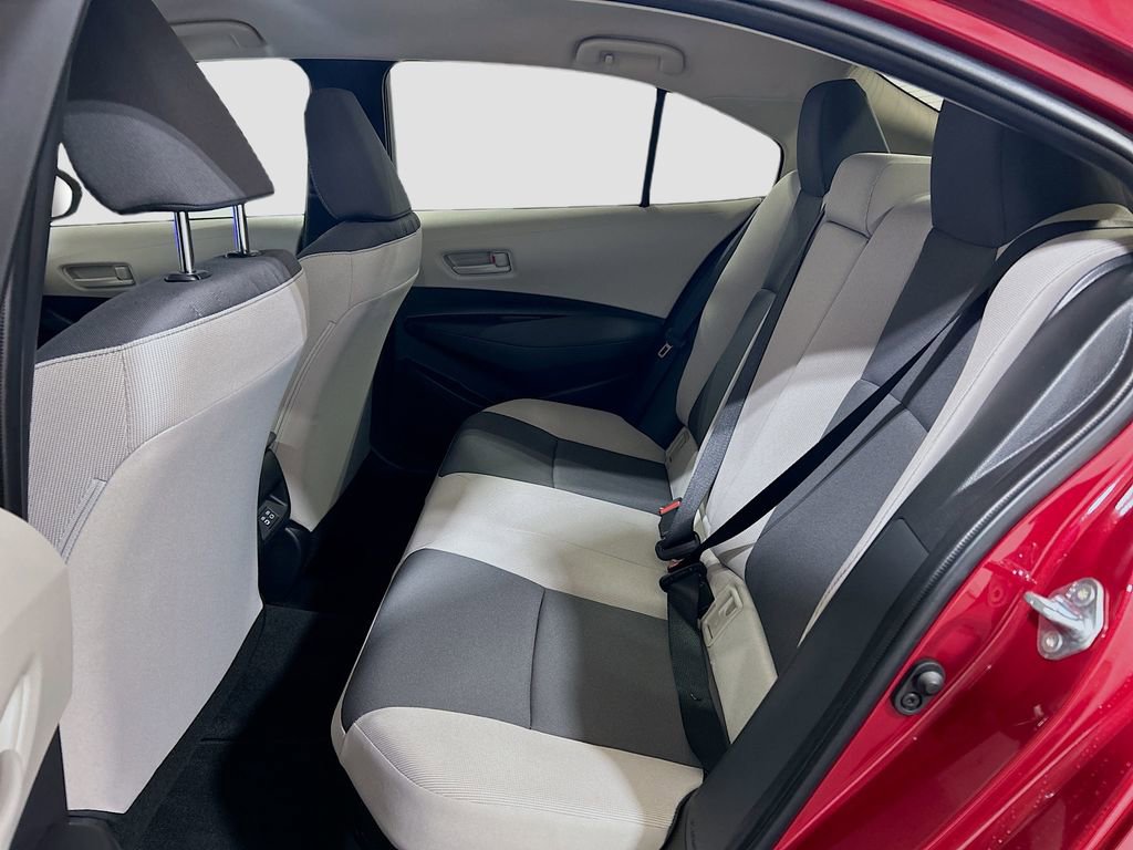 Used 2026 Toyota Corolla LE image 20