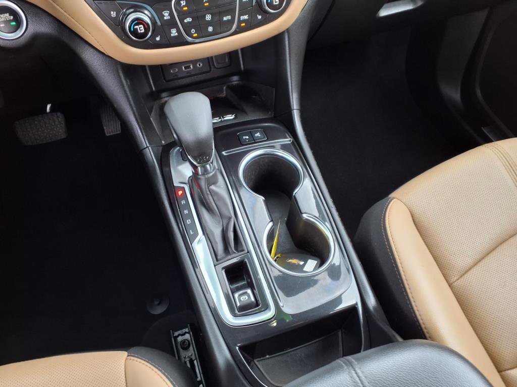 Used 2022 Chevrolet Equinox Premier image 16