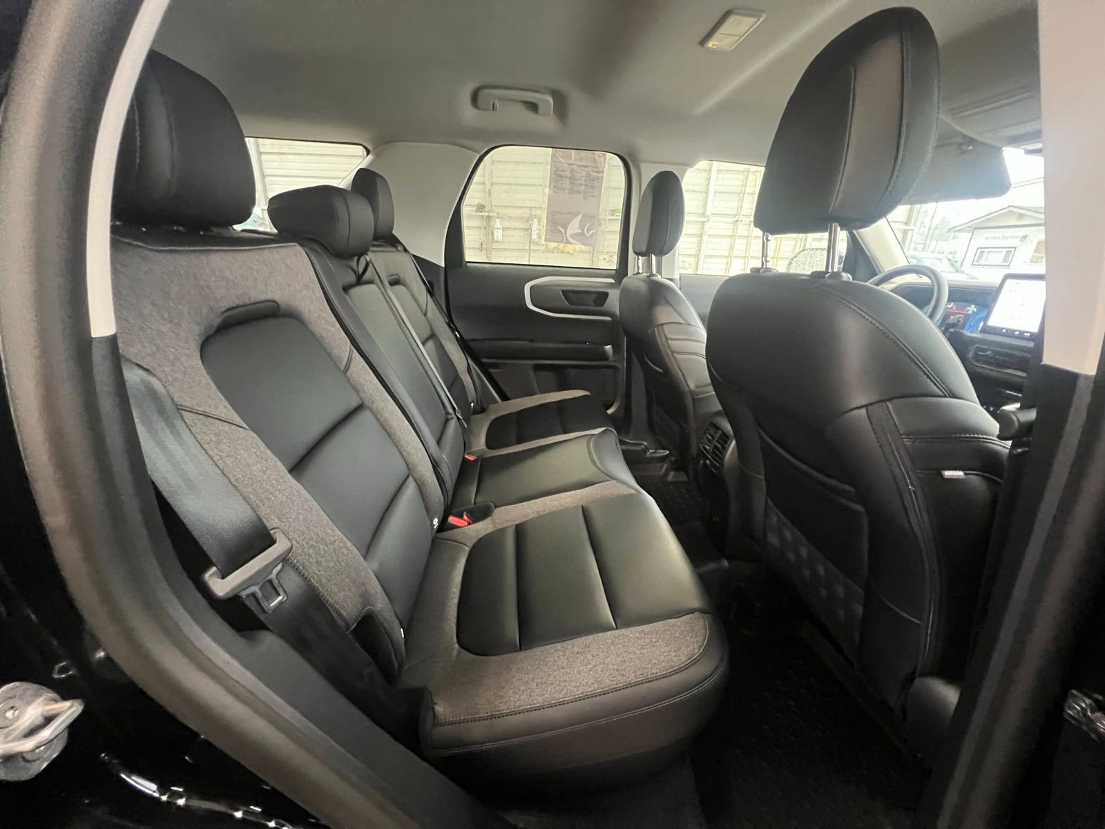 Used 2025 Ford Bronco Sport Big Bend w/ Black Appearance Package image 18