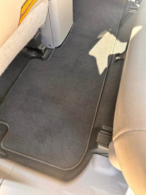 Used 2012 Toyota Highlander Limited w/ Tow Pkg FWD image 11