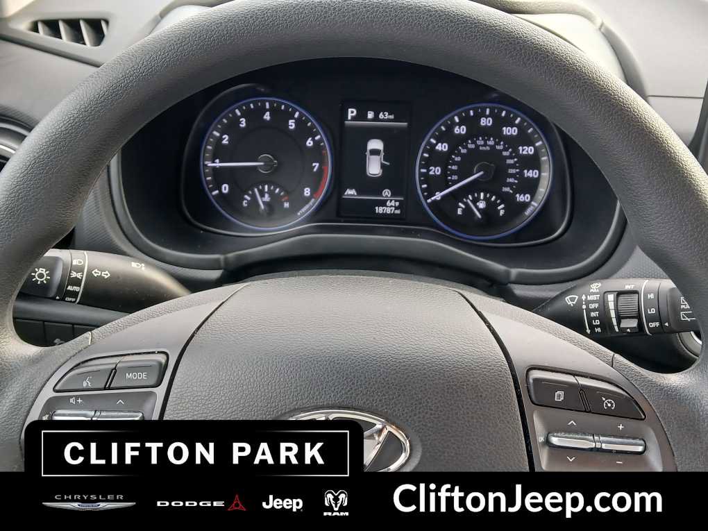 Used 2023 Hyundai Kona SEL image 21