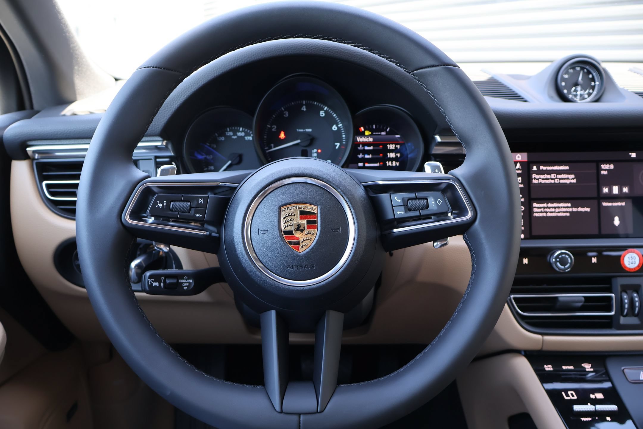 New 2026 Porsche Macan AWD/4WD image 15