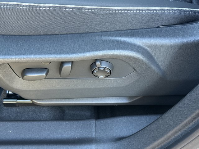 New 2026 Buick Envision Avenir AWD/4WD image 18