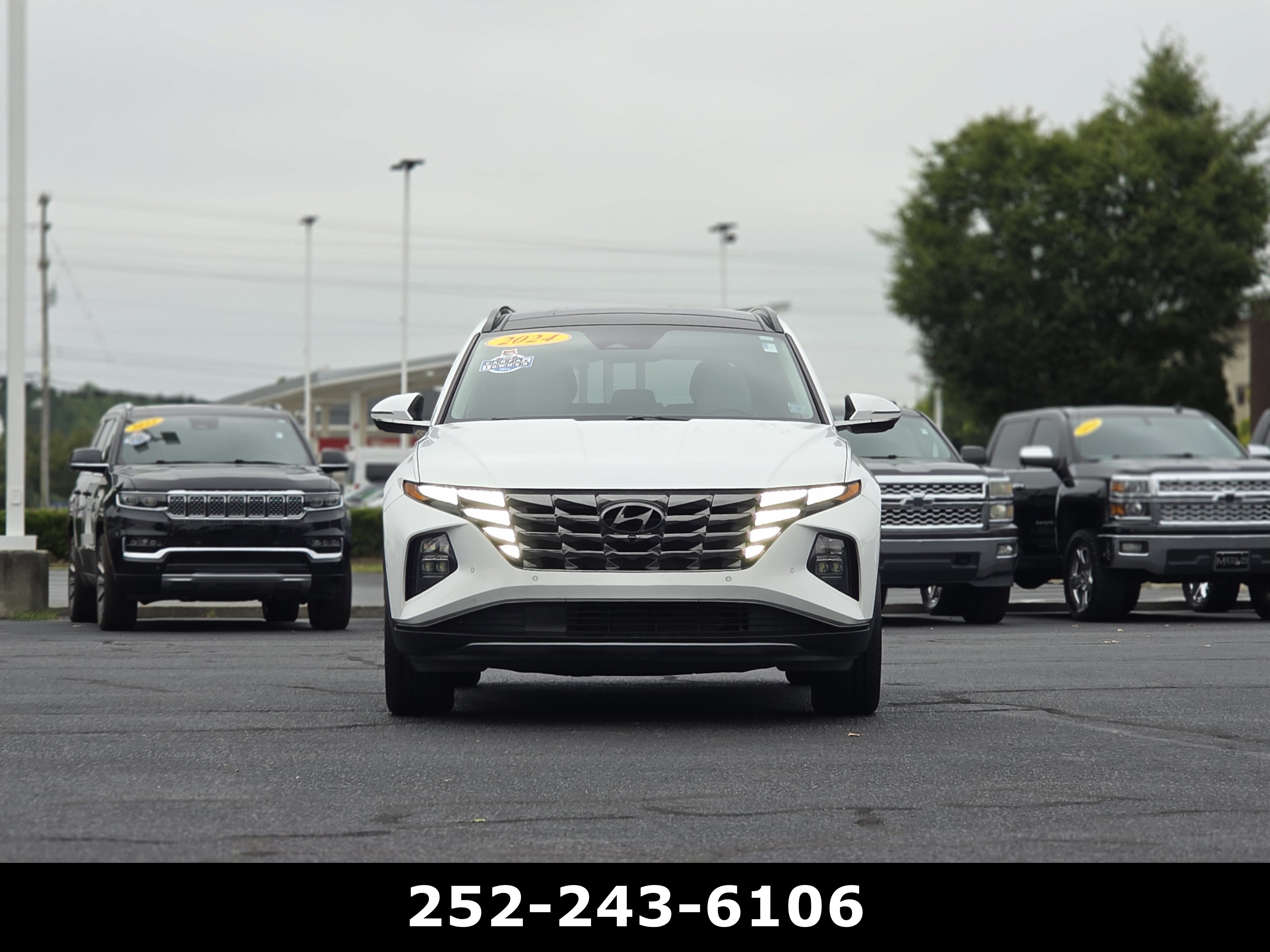 Used 2024 Hyundai Tucson Limited FWD image 2