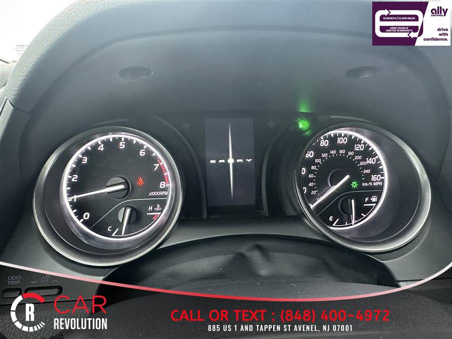 Used 2022 Toyota Camry SE FWD image 20