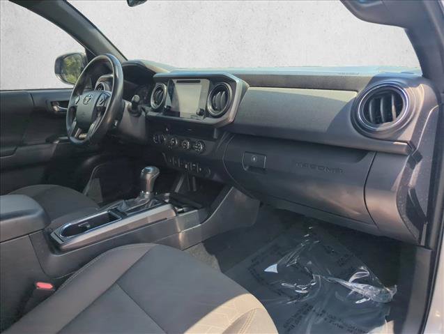 Certified 2019 Toyota Tacoma TRD Sport w/ Technology Package AWD/4WD image 25
