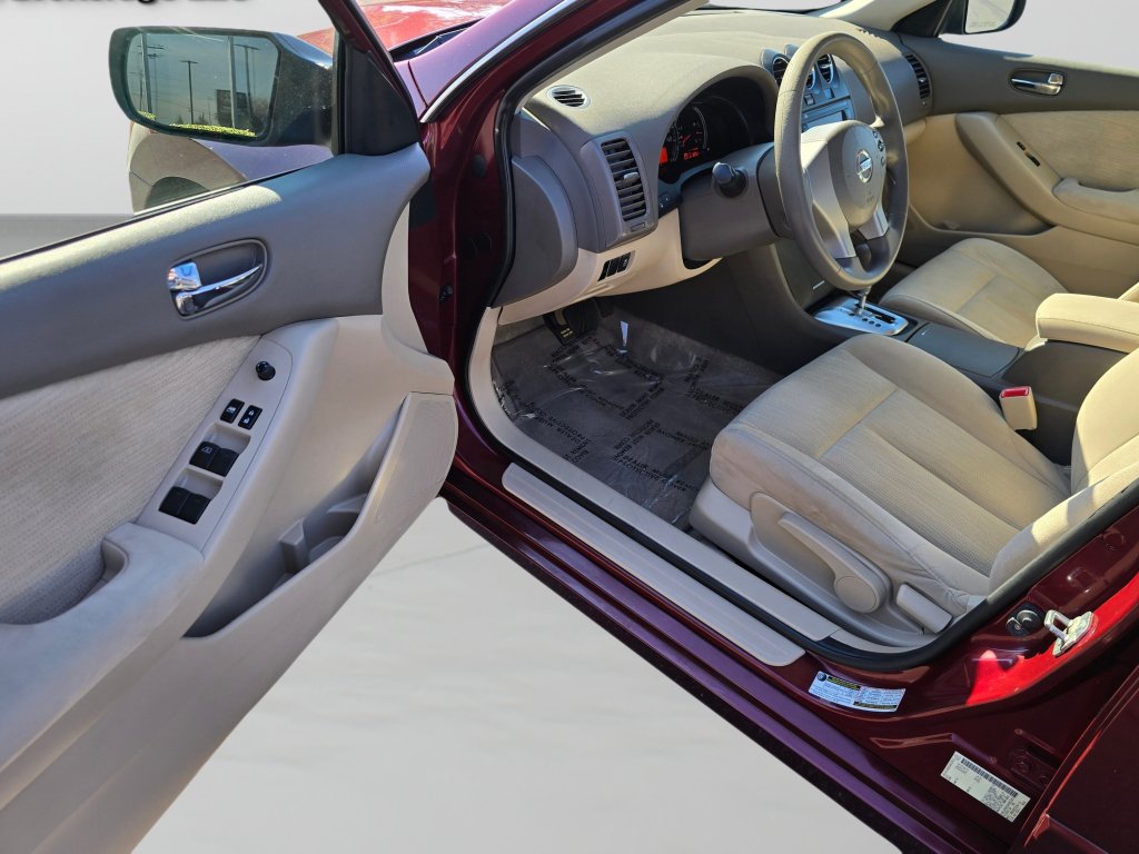 Used 2012 Nissan Altima 2.5 S FWD image 17