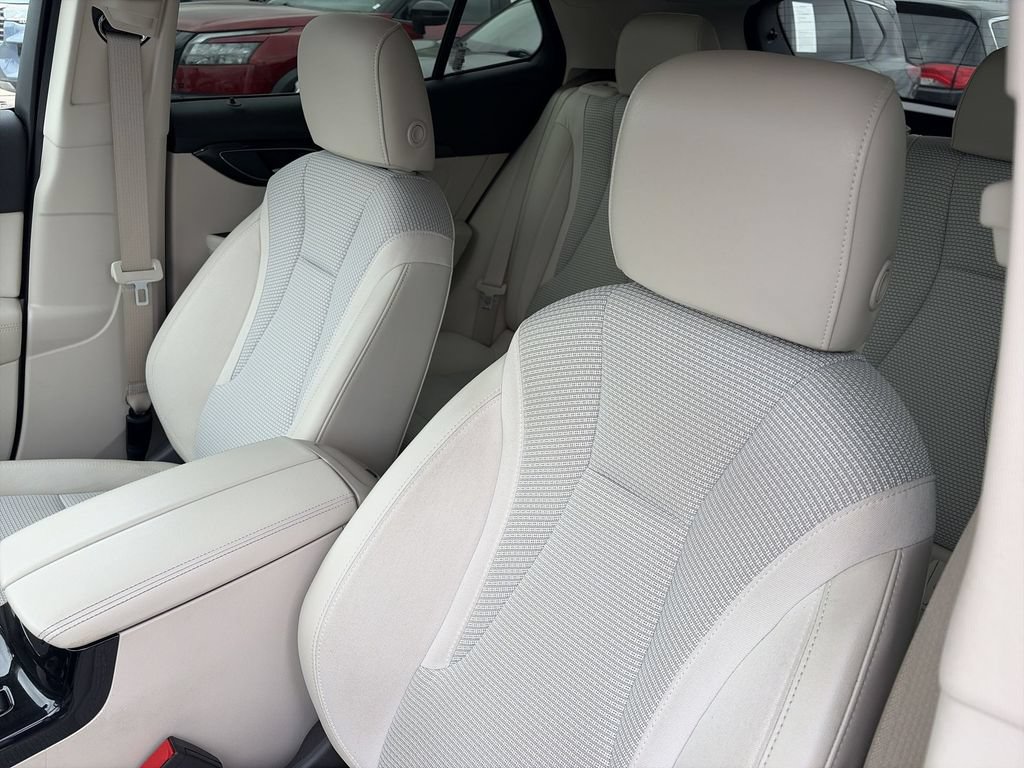 Used 2023 Buick Envision Preferred AWD/4WD image 11