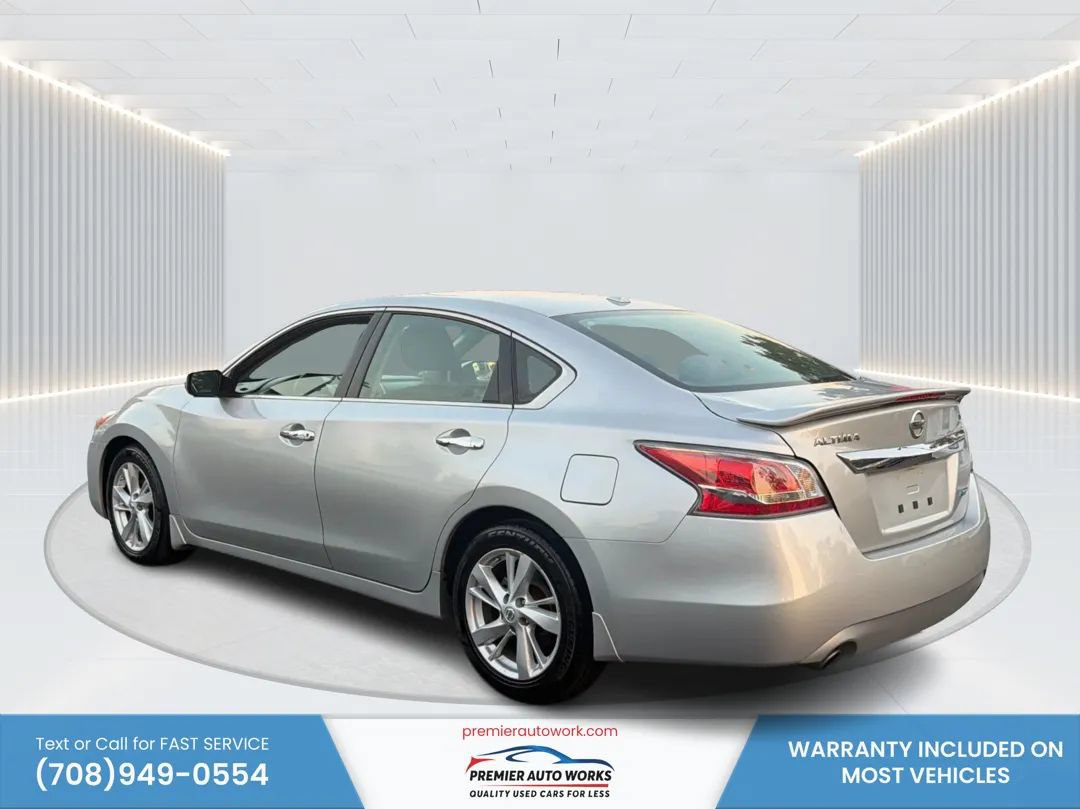 Used 2015 Nissan Altima 2.5 SV FWD image 7
