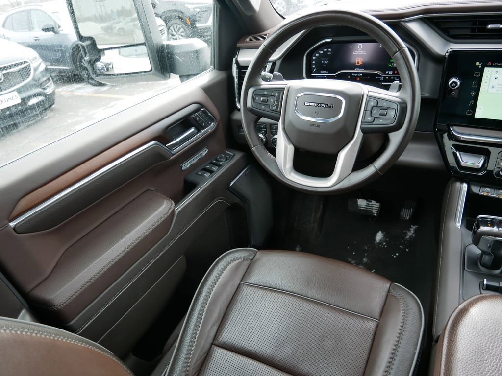 Used 2024 GMC Sierra 1500 Denali w/ Denali Reserve Package image 13