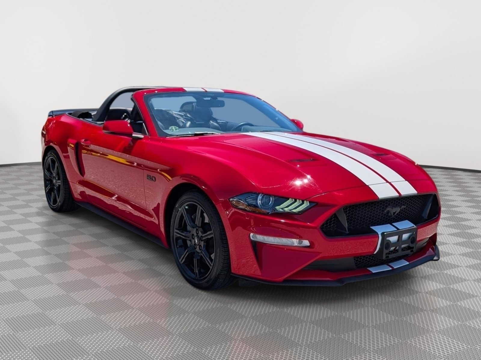 Used 2019 Ford Mustang GT Premium w/ Equipment Group 401A RWD image 7