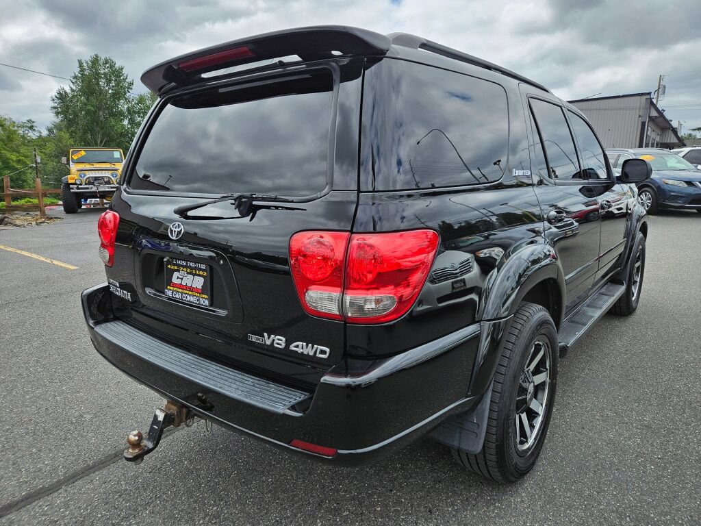 Used 2005 Toyota Sequoia Limited AWD/4WD image 4