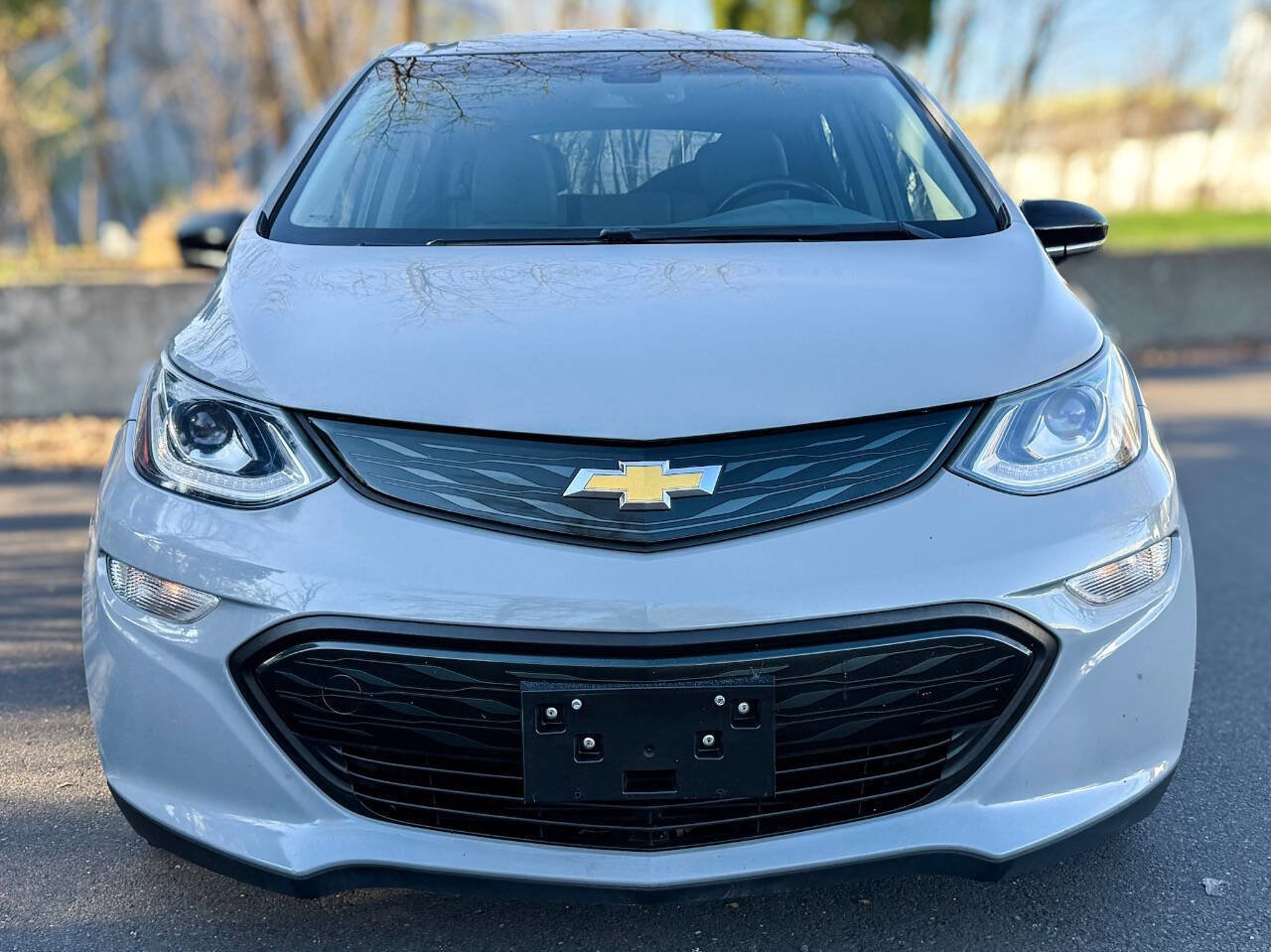 Used 2019 Chevrolet Bolt LT image 2