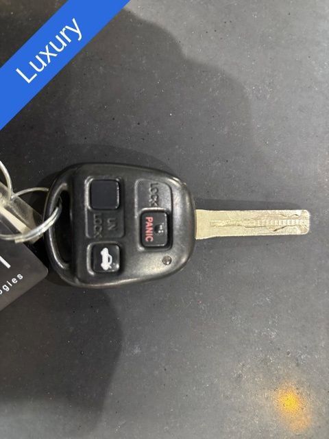 Used 2004 Lexus LS 430 RWD image 39
