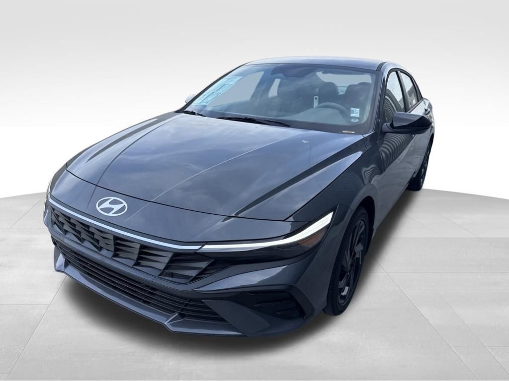 New 2026 Hyundai Elantra Sport FWD image 1
