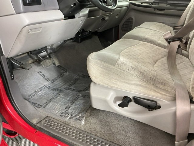 Used 1999 Ford F250 XL image 13