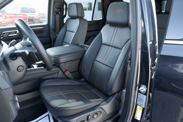 New 2026 Chevrolet Tahoe High Country image 13