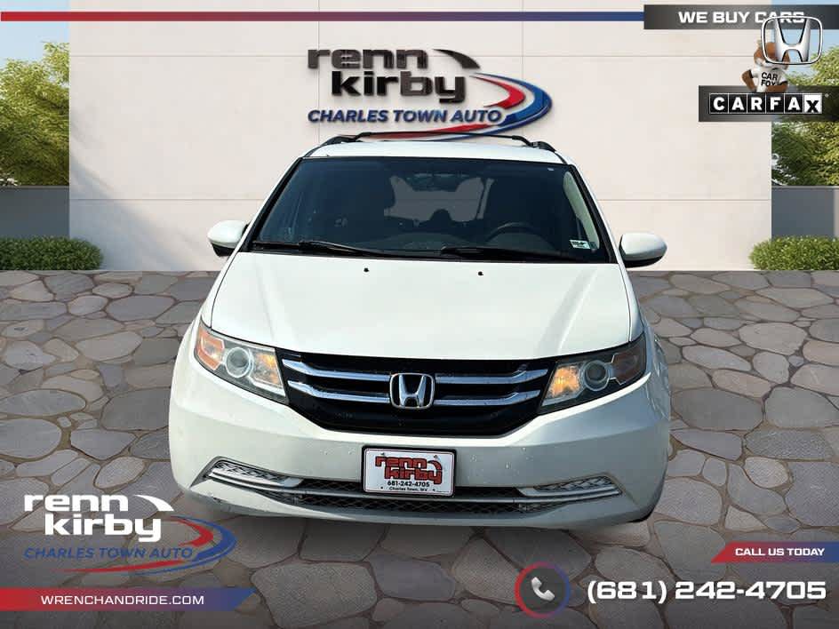 Used 2016 Honda Odyssey SE image 2