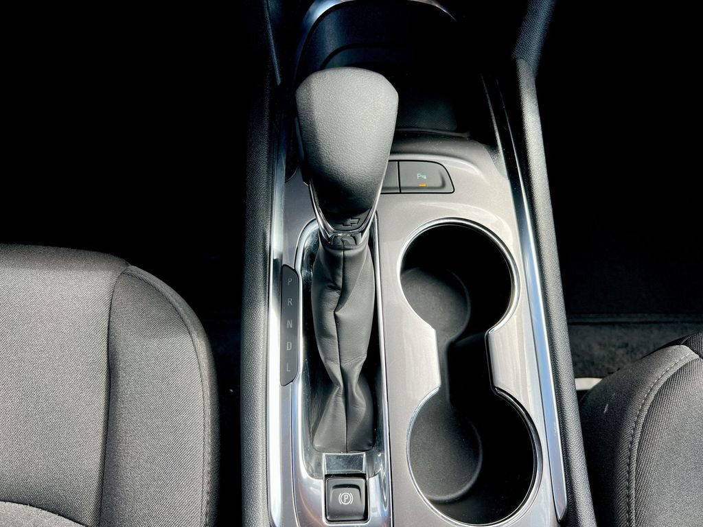 Used 2024 Chevrolet Malibu LT FWD image 14