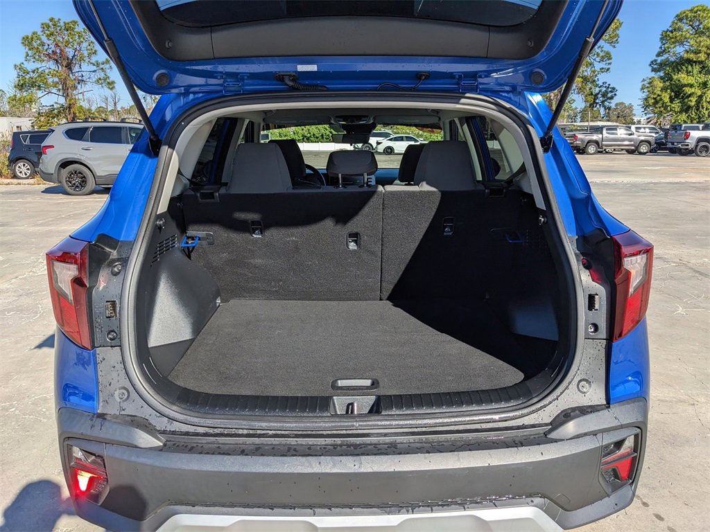 Certified 2024 Kia Seltos LX image 14