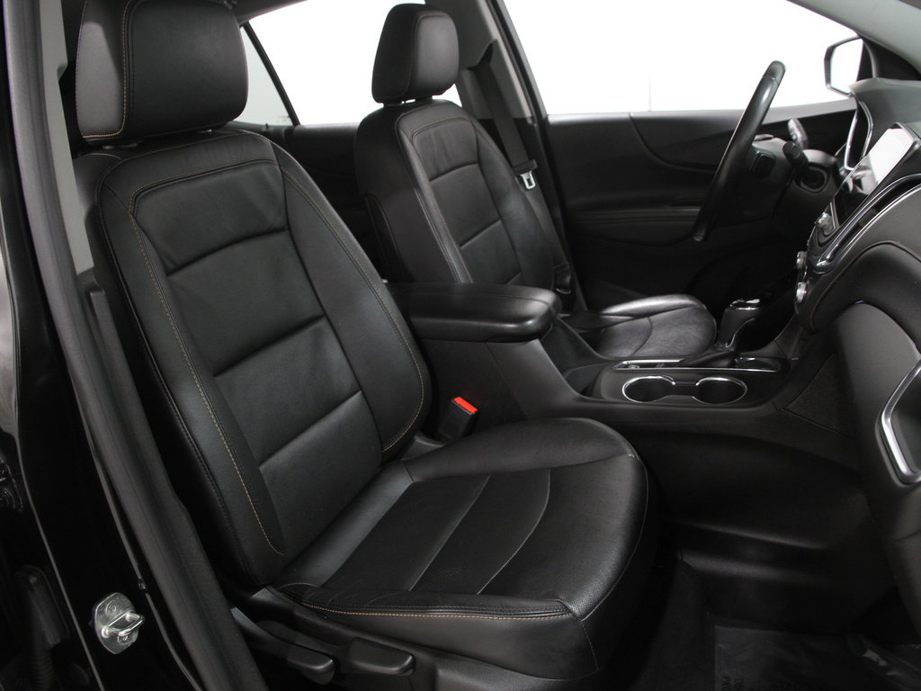 Used 2021 Chevrolet Equinox Premier w/ Redline Edition image 16