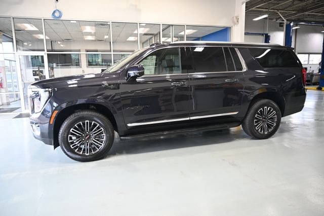 New 2026 GMC Yukon XL Elevation w/ Elevation Premium Package AWD/4WD image 7