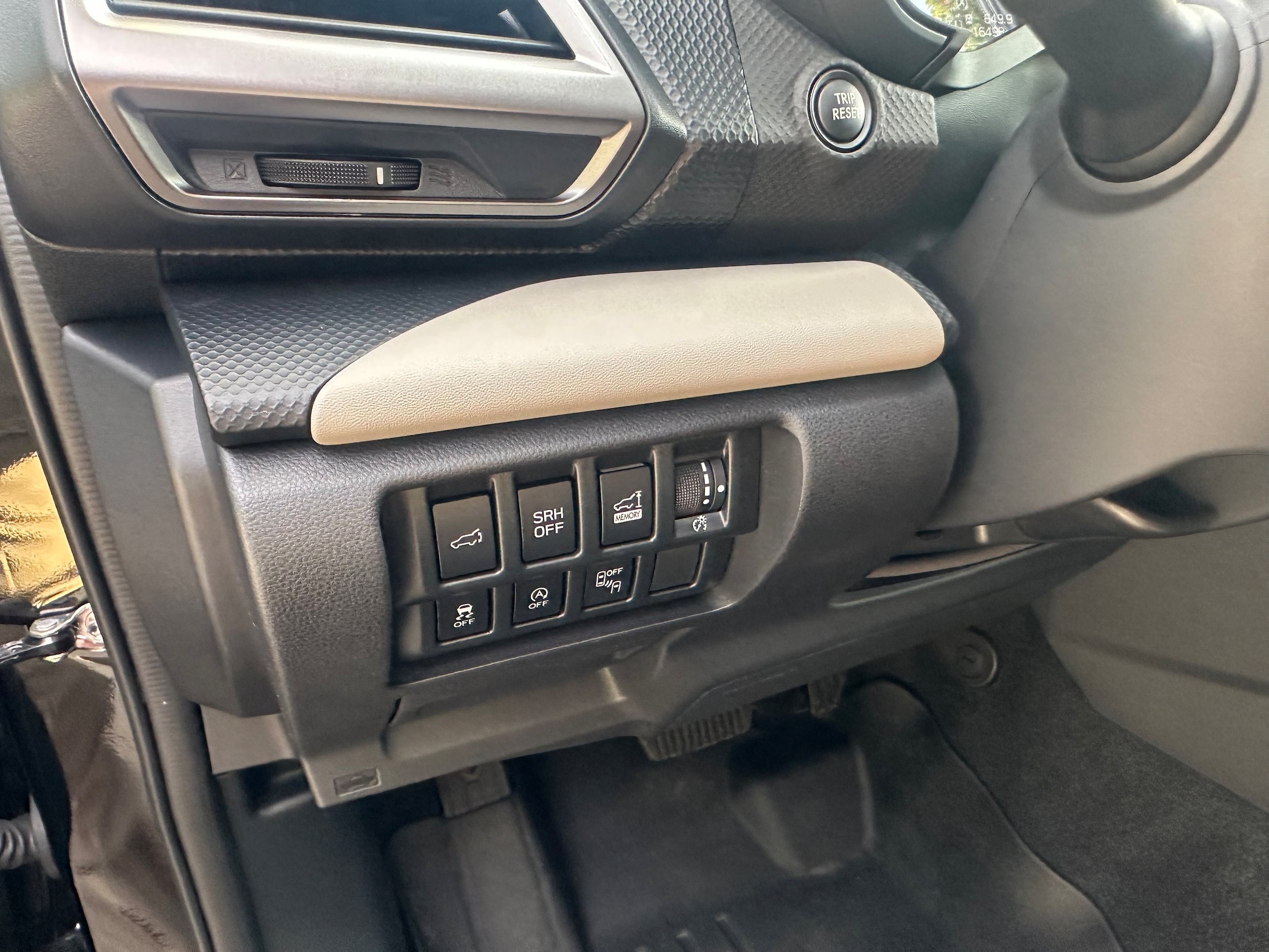 Used 2024 Subaru Forester Limited AWD/4WD image 16