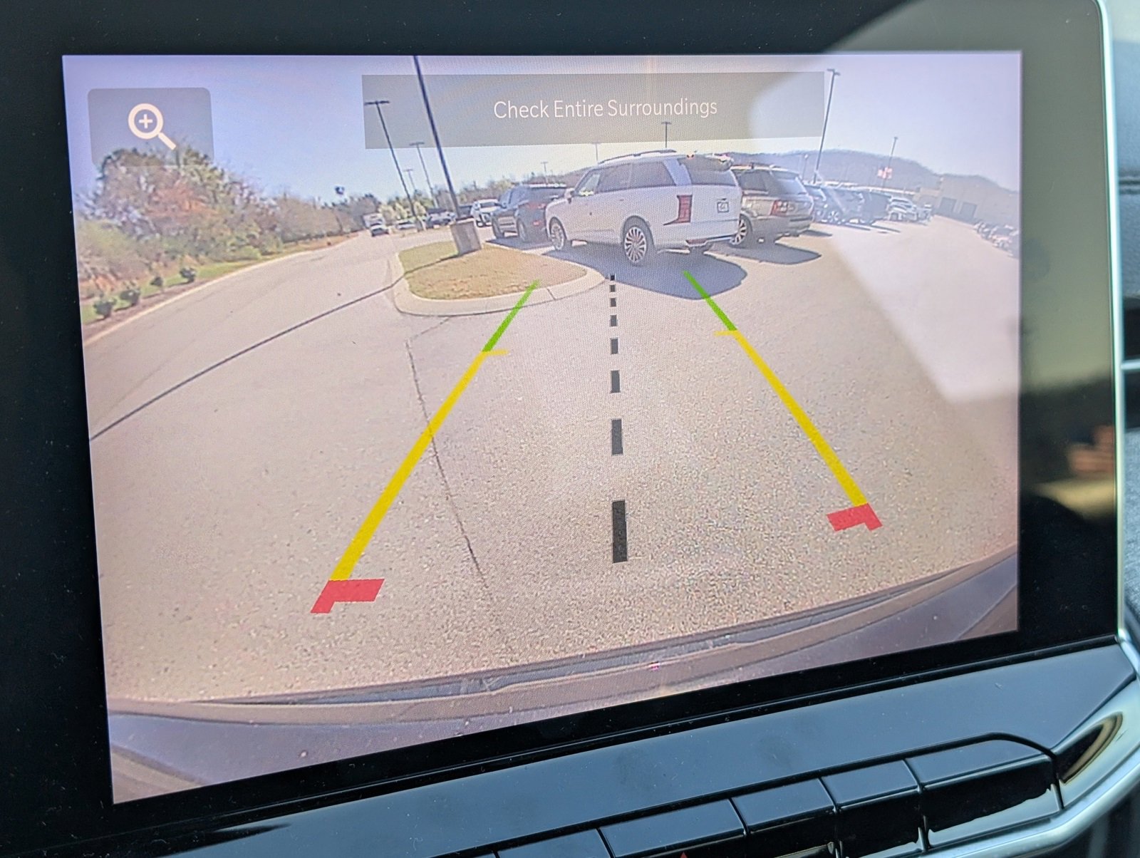 Used 2024 Jeep Compass Latitude w/ Altitude Special Edition image 9