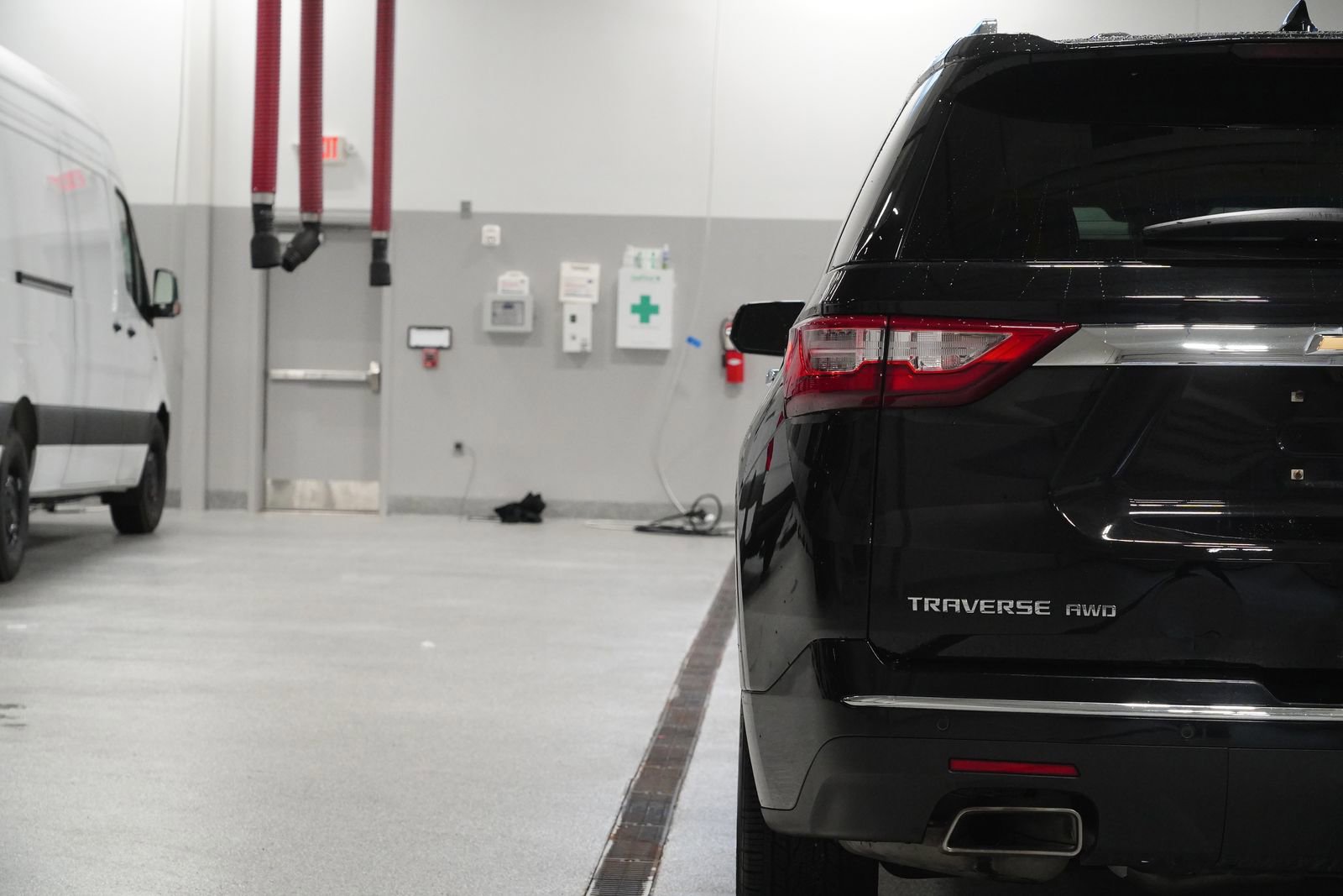 Used 2019 Chevrolet Traverse High Country w/ LPO, Floor Liner Package image 11